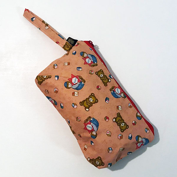 Pochette in stoffa con zip